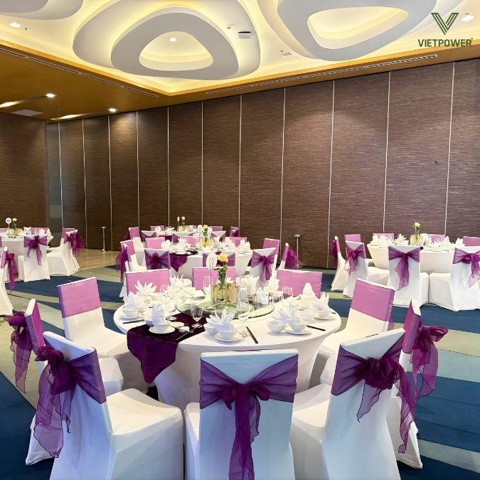 Liberty Central là lựa chọn lý tưởng cho các doanh nghiệp cần không gian tiệc chuyên nghiệp