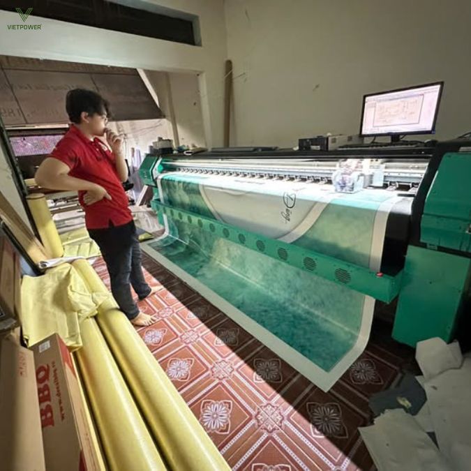 Công đoạn in ấn băng rôn tất niên