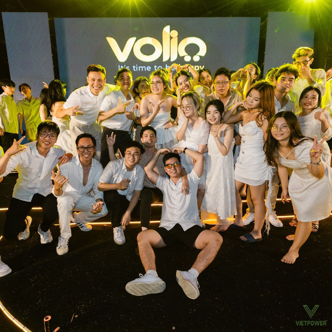 Tổ chức tiệc tất niên ngoài trời mang đến một không gian mở, thoáng đãng