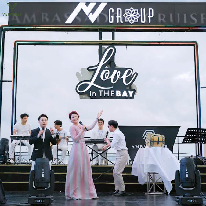 Dịch vụ tổ chức tiệc tất niên trên du thuyền của VietPower