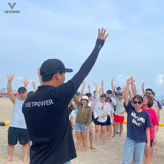 Chuẩn bị nhân sự, thiết bị và đạo cụ khi xây dựng kế hoạch sự kiện