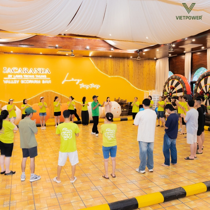 Trò chơi này giúp mọi người ghi nhớ tên đồng đội kèm một động tác đặc trưng