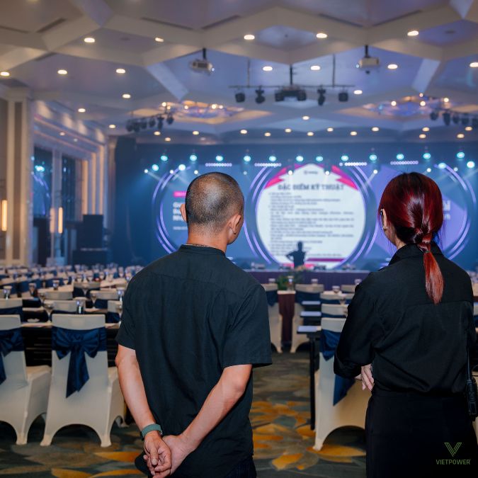 Tiêu chí lựa chọn trung tâm tổ chức biểu diễn: vị trí, sức chứa, cơ sở vật chất,...