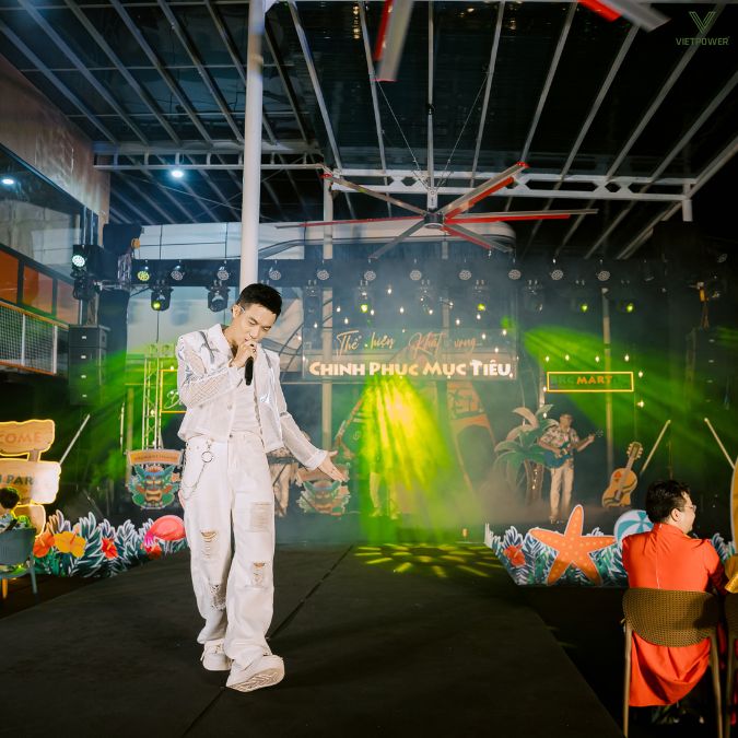 Các tiết mục cần phù hợp đối tượng tham dự và chủ đề chung của buổi gala