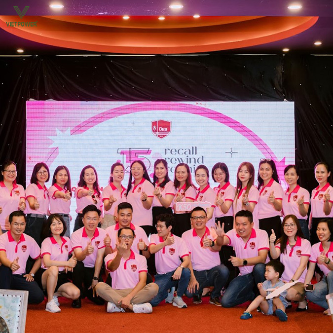 Họp lớp 15 năm ra trường của cựu sinh viên Đại học Kinh tế – ĐHQG Hà Nội