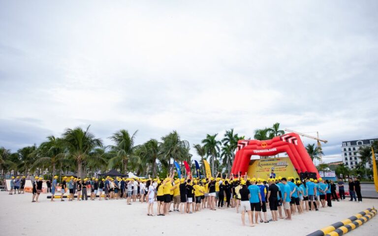 Địa điểm tổ chức team building bãi biển lý tưởng cho doanh nghiệp