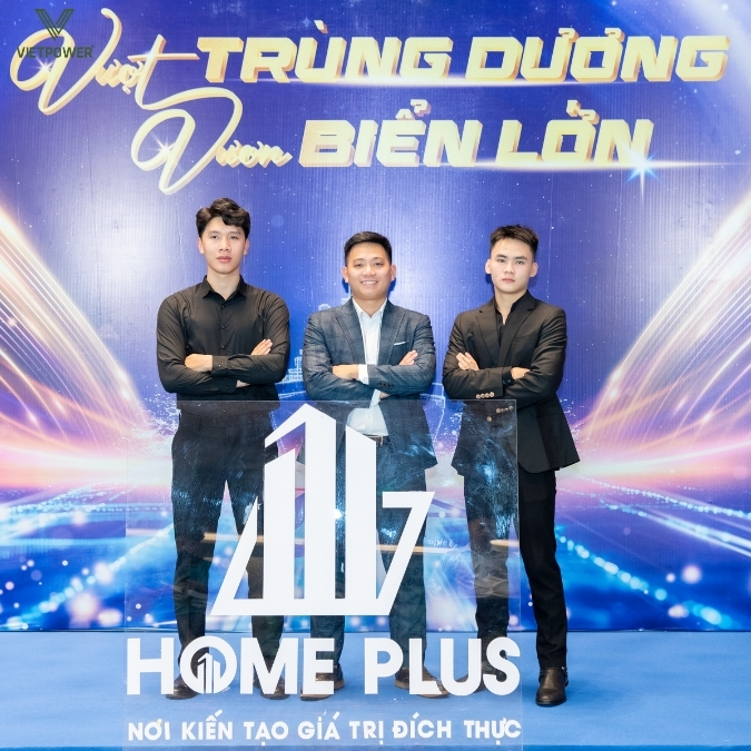 Việc thiết kế sân khấu và các hạng mục nhận diện đóng vai trò quan trọng giúp chương trình trở nên chuyên nghiệp