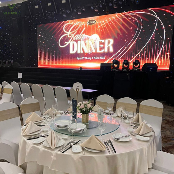 Nhà hàng, khách sạn phù hợp cho các buổi lễ như Gala dinner học sinh tri ân và trưởng thành