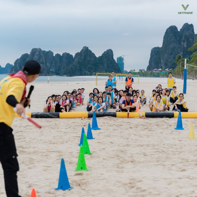 Team building bãi biển 1 ngày