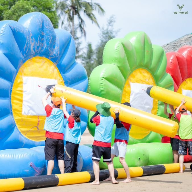 Trò chơi bút hoa khổng lồ mô phỏng lại việc viết chữ hoặc vẽ tranh theo một cách đặc biệt