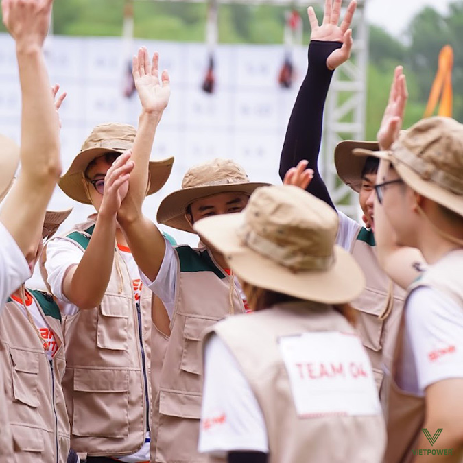 Dịch vụ tổ chức team building kết hợp kick off trọn gói của VietPower