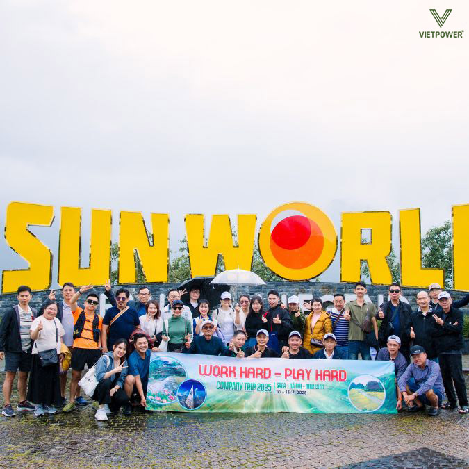 Company trip kết hợp team building và kick off