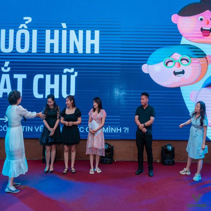 Trò chơi Đuổi hình bắt chữ