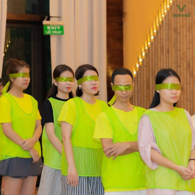 Trò chơi Thử thách niềm tin