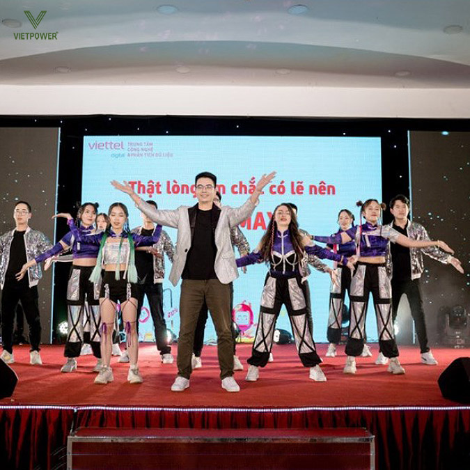 Trò chơi Nhảy theo trend (Tiktok Dance)