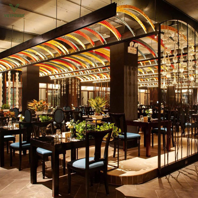 Sen Tây Hồ là địa điểm họp lớp được yêu thích