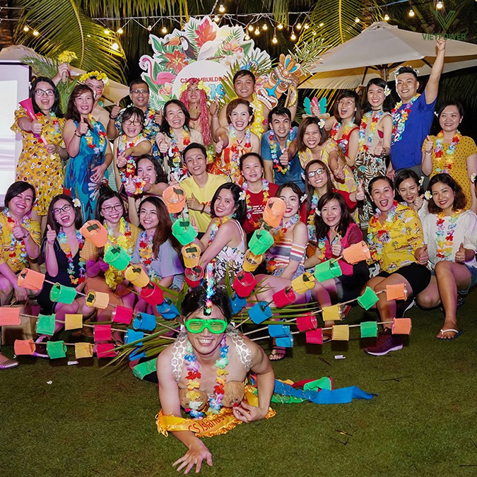 Concept: Hawaii Night – Vũ điệu nhiệt đới