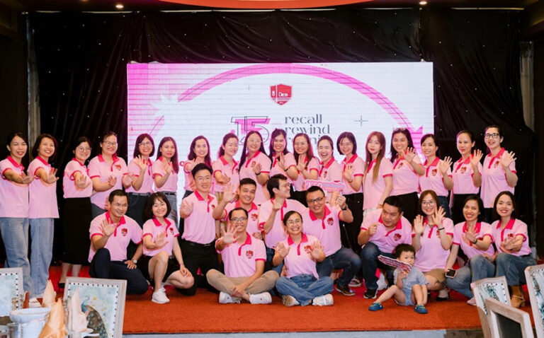 Kế hoạch họp lớp chi tiết – Cách tổ chức buổi gặp mặt ý nghĩa và trọn vẹn