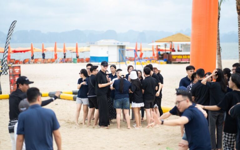 Trò chơi team building không cần đạo cụ dễ tổ chức và tiết kiệm chi phí