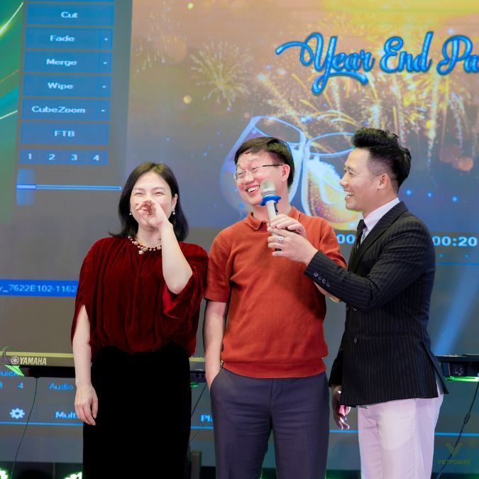 Mỗi nhóm phải tìm ra 3 điểm chung độc đáo nhất của các thành viên đội mình