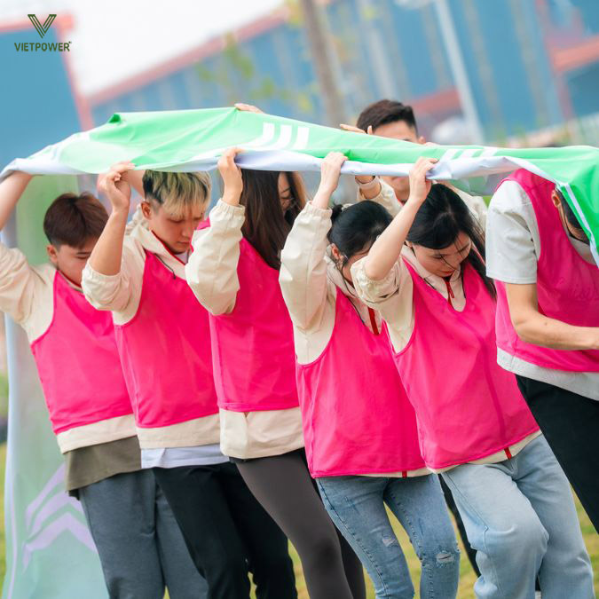 Trò chơi Bánh xe đồng đội