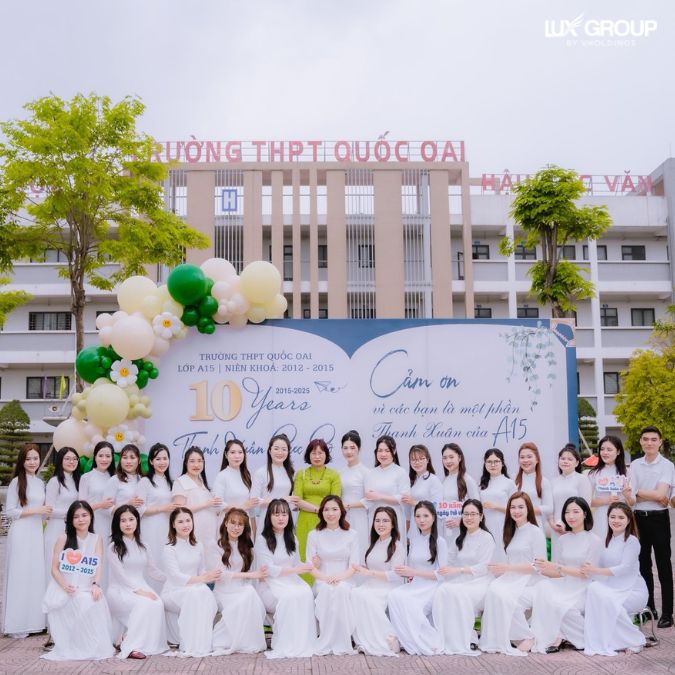 Họp lớp 10 năm ra trường