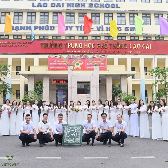 Lưu ý khi tổ chức họp lớp 20 năm