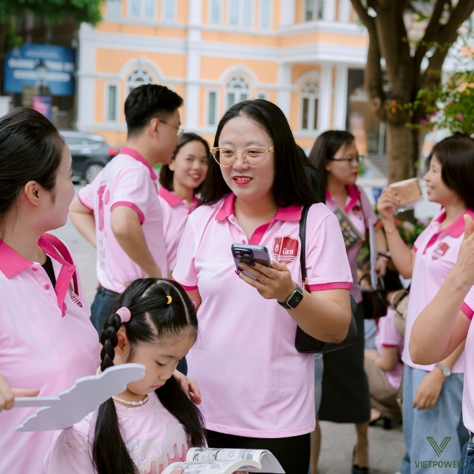 Họp lớp 20 năm ra trường kết hợp du lịch