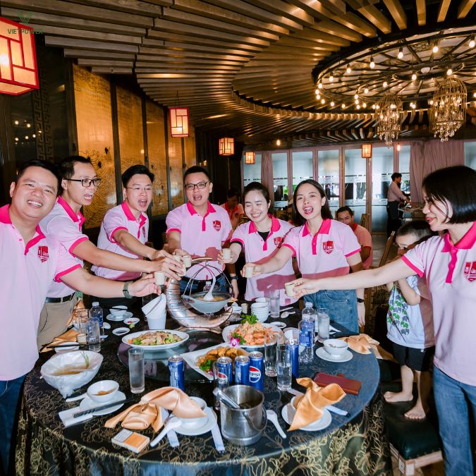 Tiêu chí chọn địa điểm họp lớp tùy thuộc vào quy mô, độ tuổi, địa điểm, chi phí,...